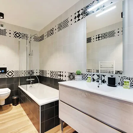Du Parc - Rooftop & Climatisation Apartment Vanves