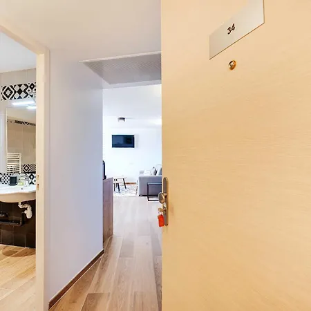 Apartment Du Parc - Rooftop & Climatisation