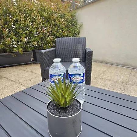 Du Parc - Rooftop & Climatisation 아파트 방브